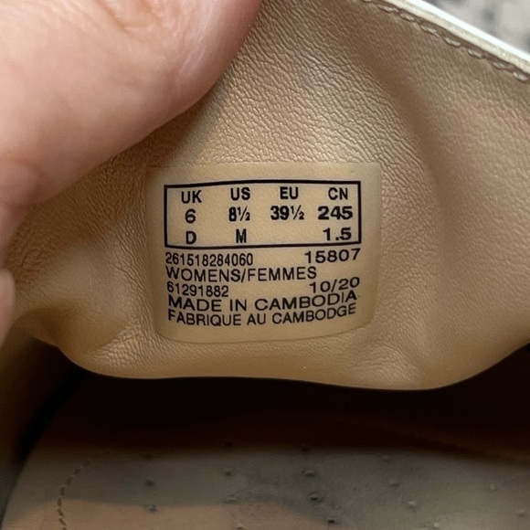 CLARKS Pure2 Genuine Leather Ivory Work Preppy Classic Loafers Mules Flats - Picture 9 of 9